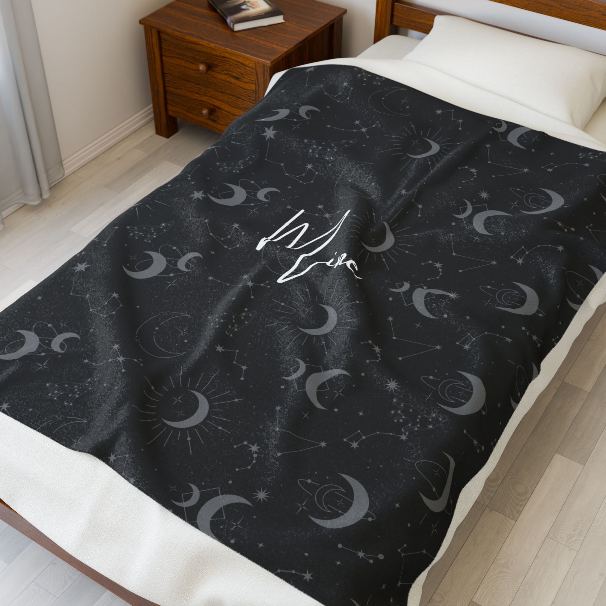 Mine velveteen blanket